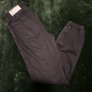 American eagle size 6 jogger